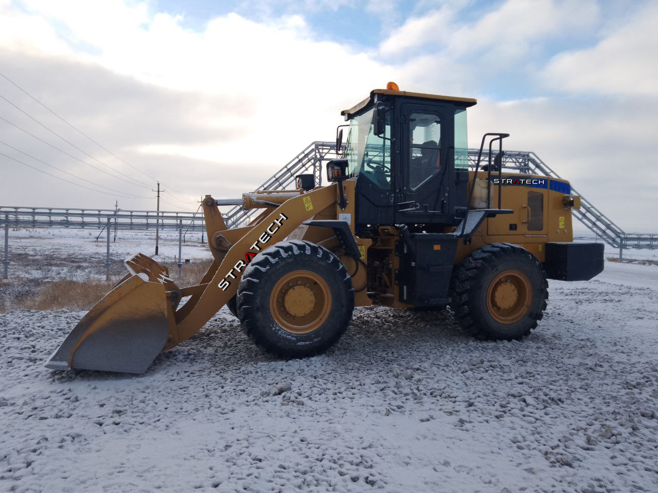Что такое фронтальный погрузчик в Новом Уренгое