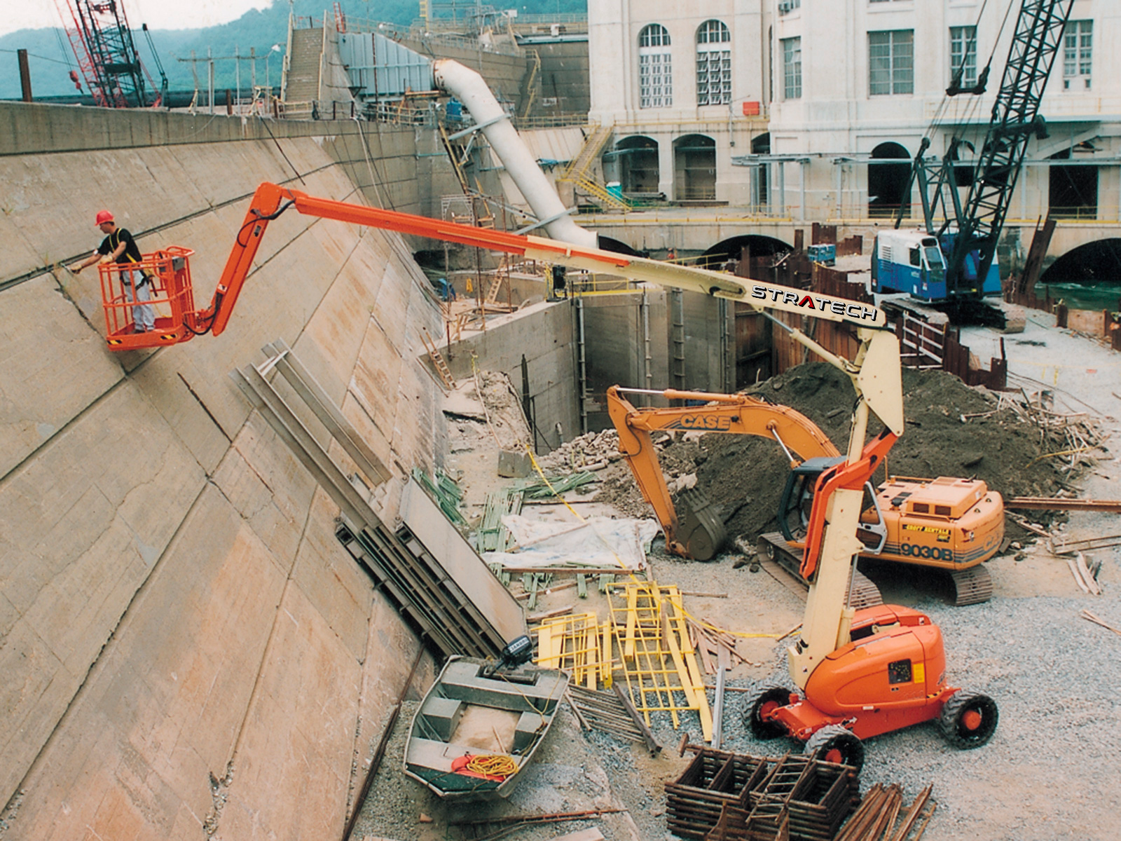 Повысьте эффективность вашего проекта в Новом Уренгое с помощью современных подъемников от Stratech